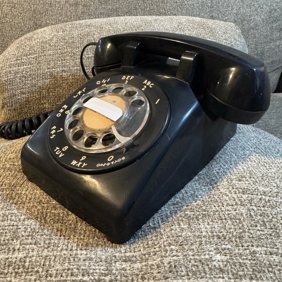 Vintage Western Electric 500 Series Black Rotary Desk Phone - Picture 2 of 9